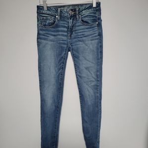 American Eagle Jeans, 2